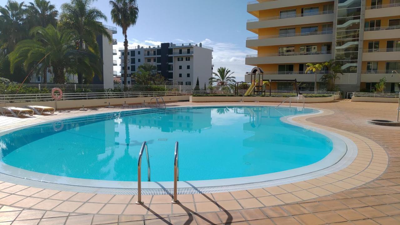 Green Park Ajuda Apartment 丰沙尔 外观 照片