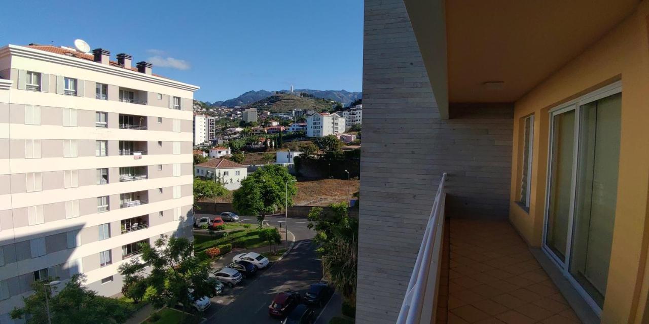 Green Park Ajuda Apartment 丰沙尔 外观 照片