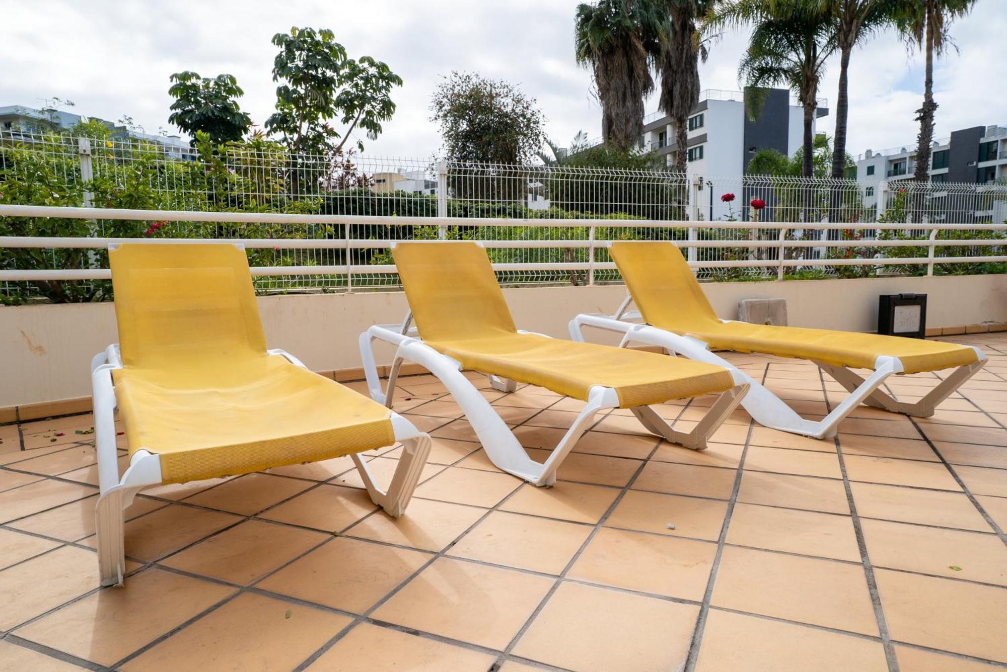 Green Park Ajuda Apartment 丰沙尔 外观 照片