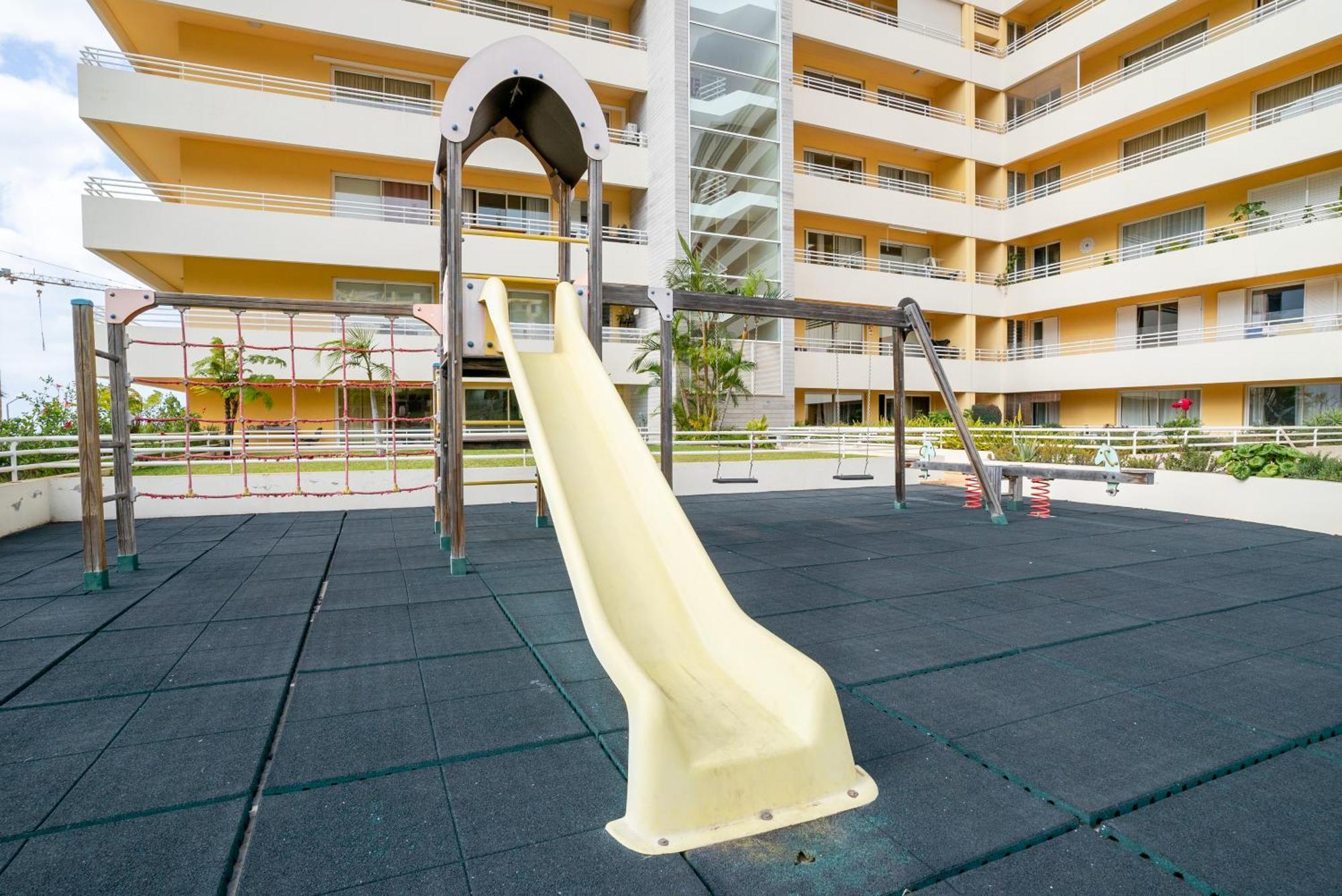 Green Park Ajuda Apartment 丰沙尔 外观 照片