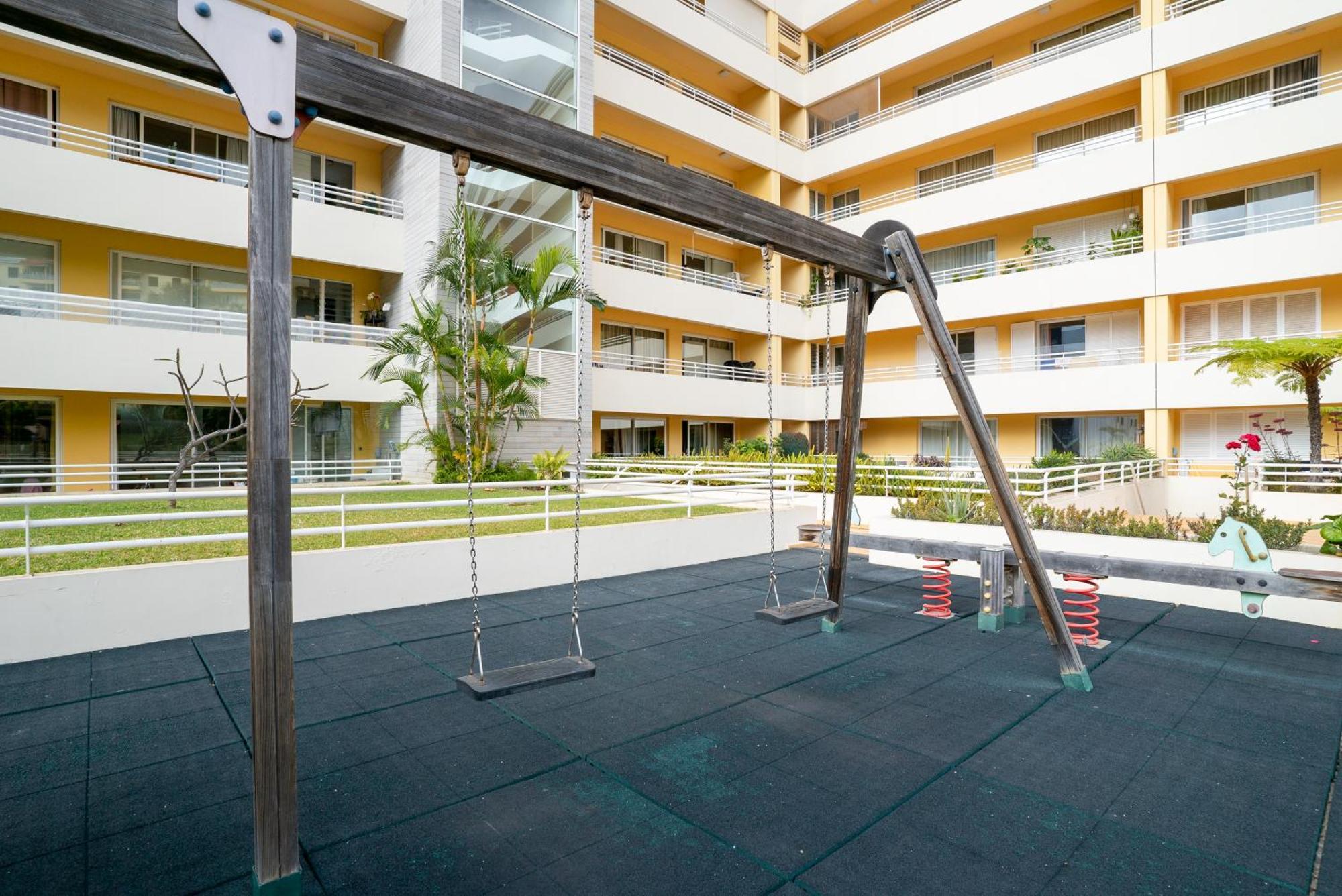 Green Park Ajuda Apartment 丰沙尔 外观 照片