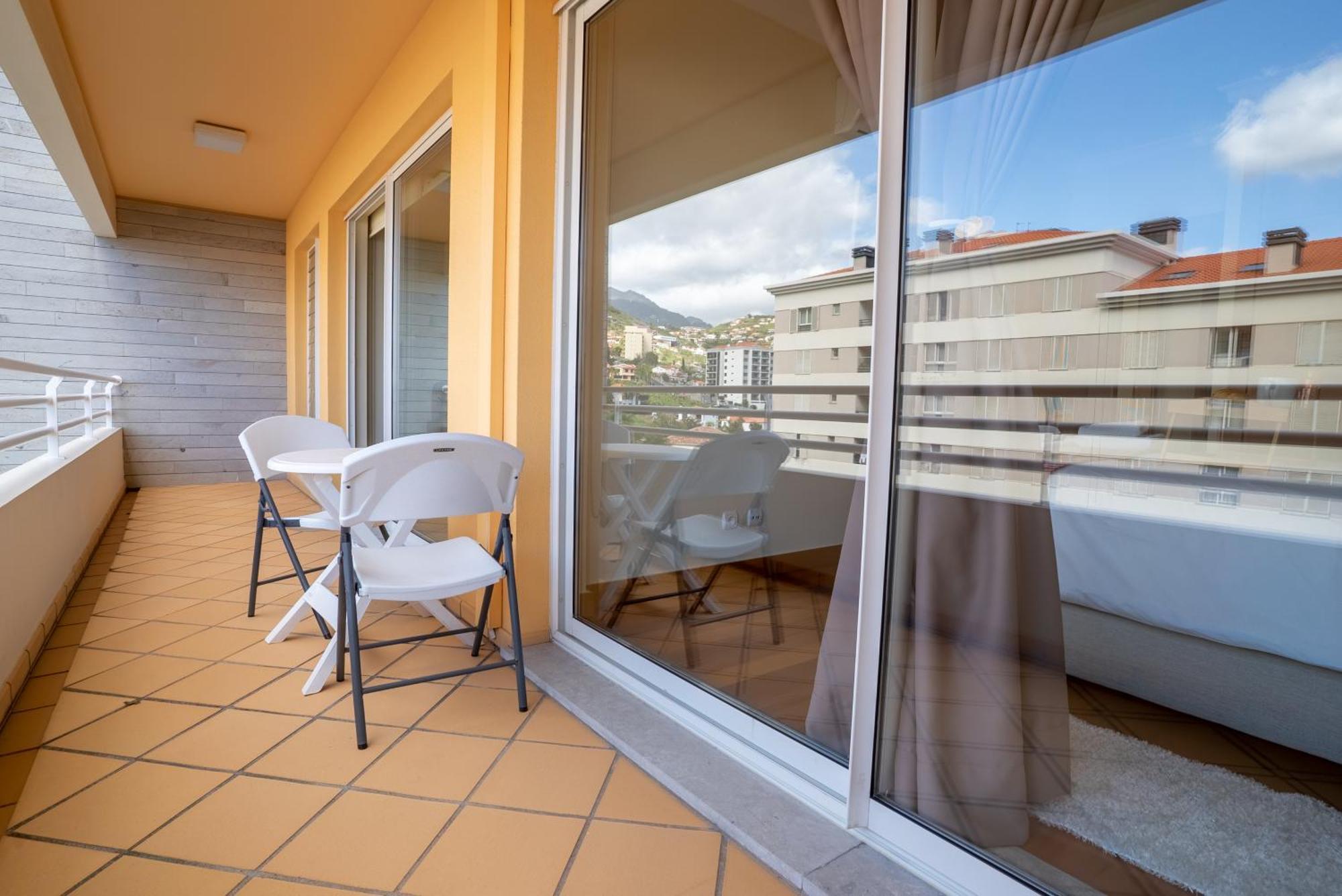 Green Park Ajuda Apartment 丰沙尔 外观 照片
